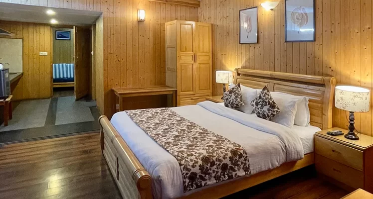 luxurious-stay-in-manali-at-shobla-pine-chalet